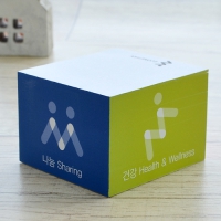 Å¥ºêÇü (70*75mm)500¸Å | Å¥ºêÇü ¸Þ¸ðÁö(Ä®¶óÀμâ) Á¦ÀÛ